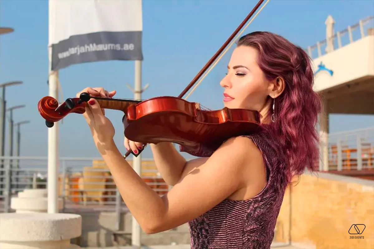 CLASSICAL-AND-ELECTRIC-VIOLINIST-IN-THE-UAE-1
