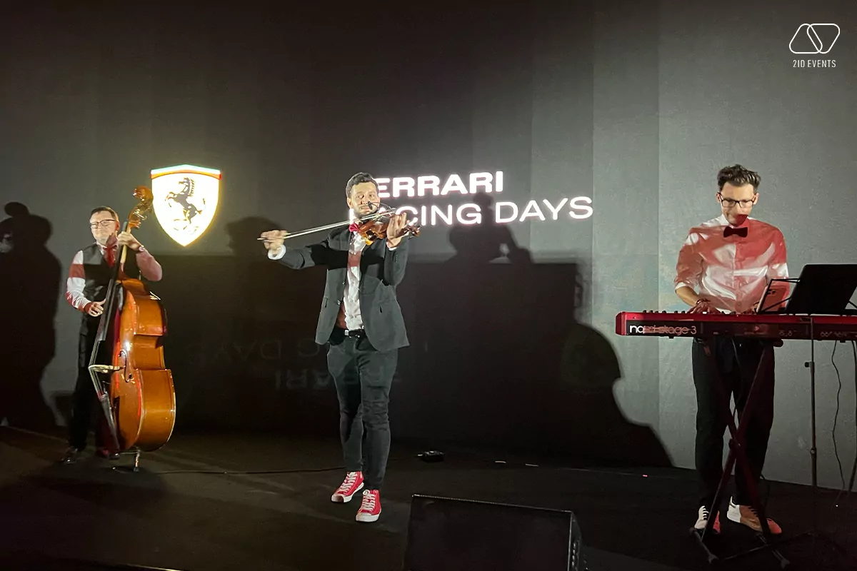 ITALIAN-STYLE-BAND-IN-DUBAI-3