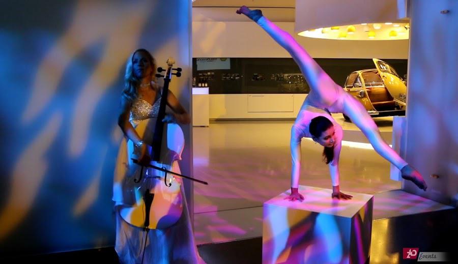 CELLIST-AND-CONTORTIONIST-IN-DUBAI-2.jpg