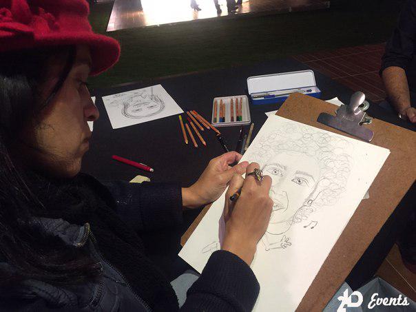 FEMALE CARICATURIST IN DUBAI