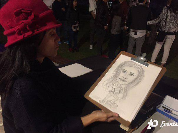 FEMALE CARICATURIST IN DUBAI