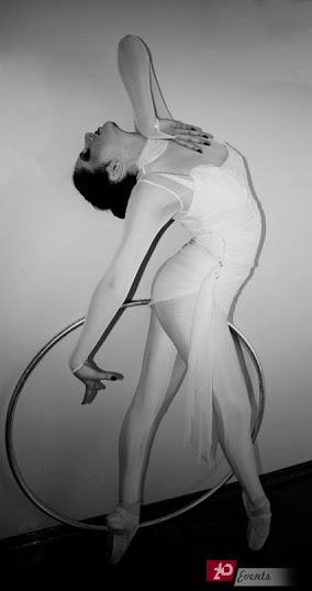 HULA-HOOP-ARTIST-IN-DUBAI-3.jpg
