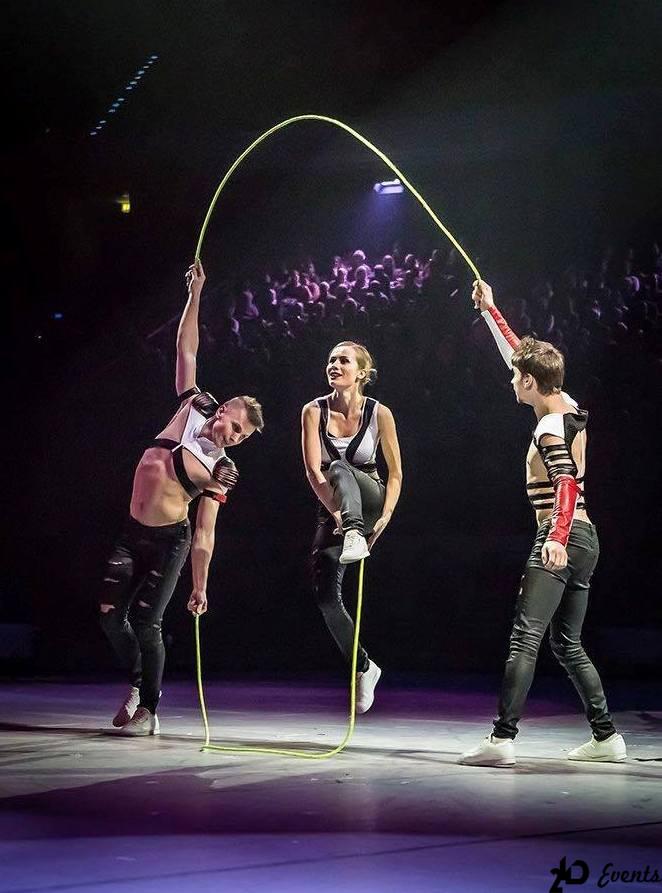 JUMP-ROPE-GROUP-IN-DUBAI-2.jpg