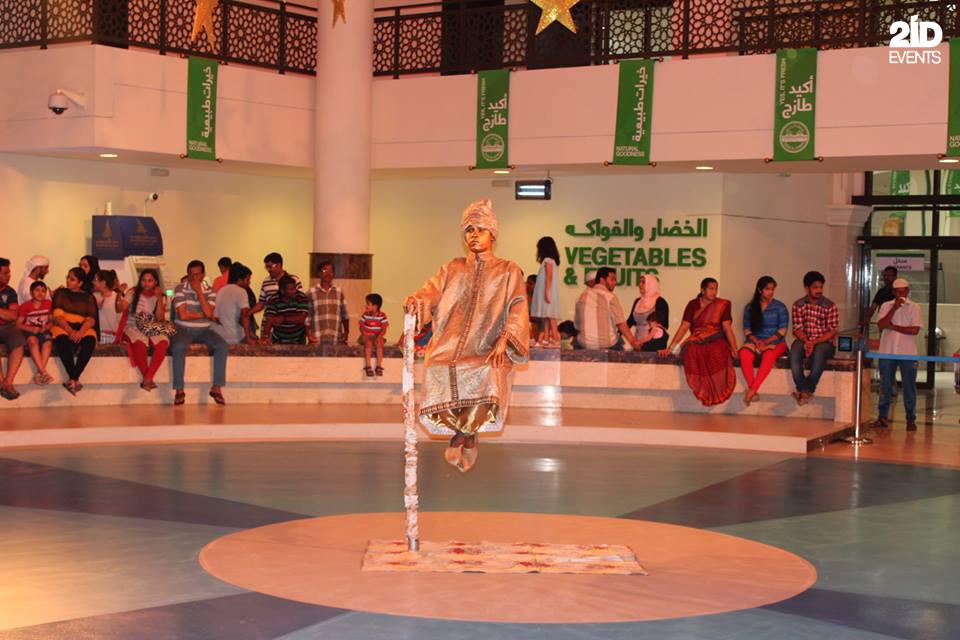 LEVITATION-STATUE-IN-THE-UAE-1.jpg