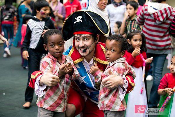 RUSSIAN-ENGLISH MC SPEAKER IN DUBAI